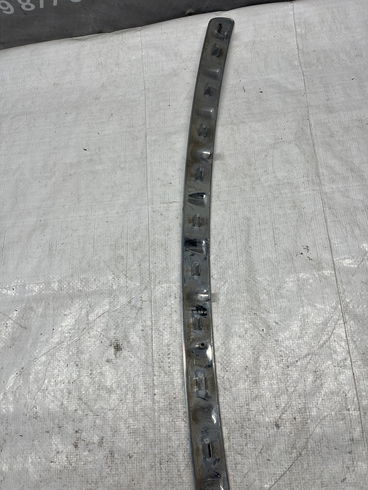 Лайсна задна броня Mercedes GLA W156