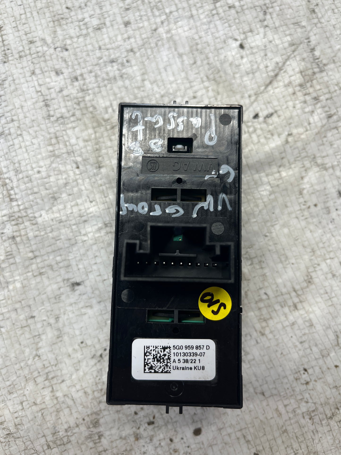 Конзола за управление Volkswagen passat b8