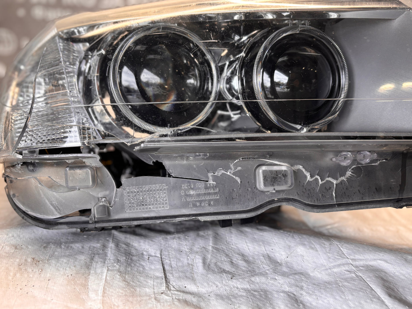 BMW X3 F25 - Десен фар