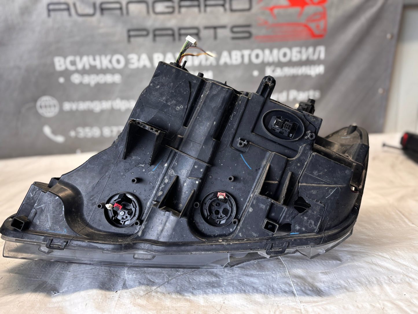 BMW X3 F25 - Десен фар