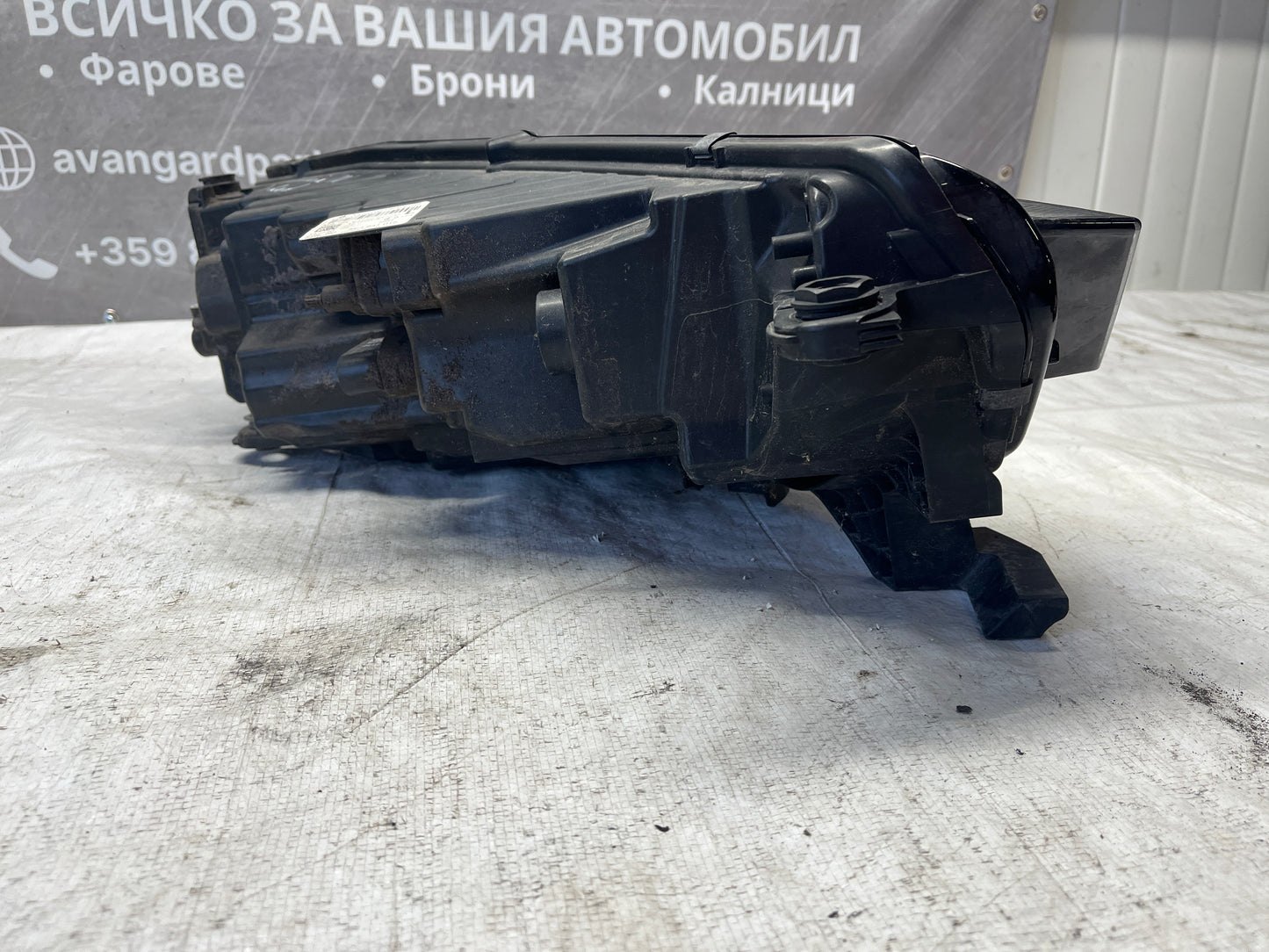 Skoda Octavia 4 ляв фар • 2017–2020