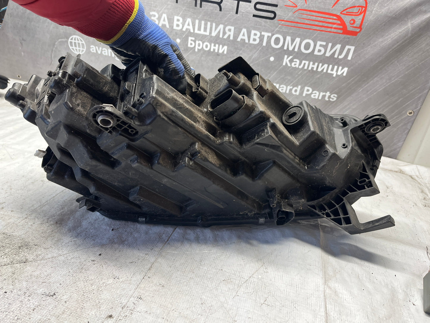 Skoda Octavia 4 ляв фар • 2017–2020