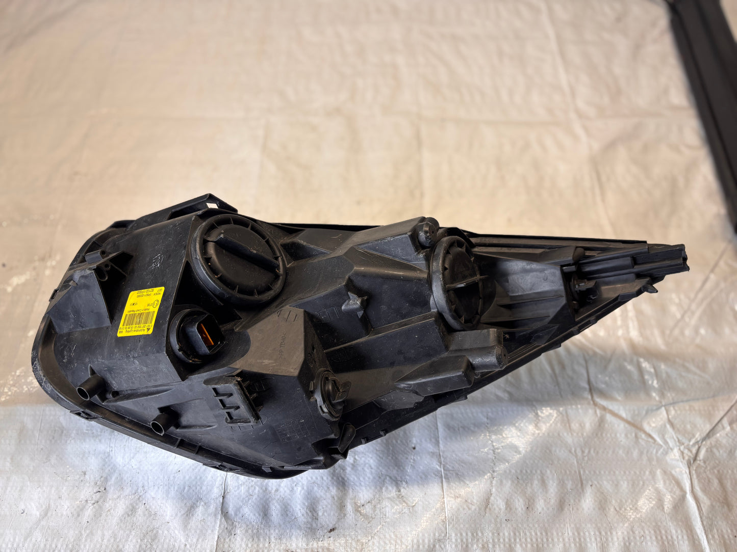 KIA Venga десен фар