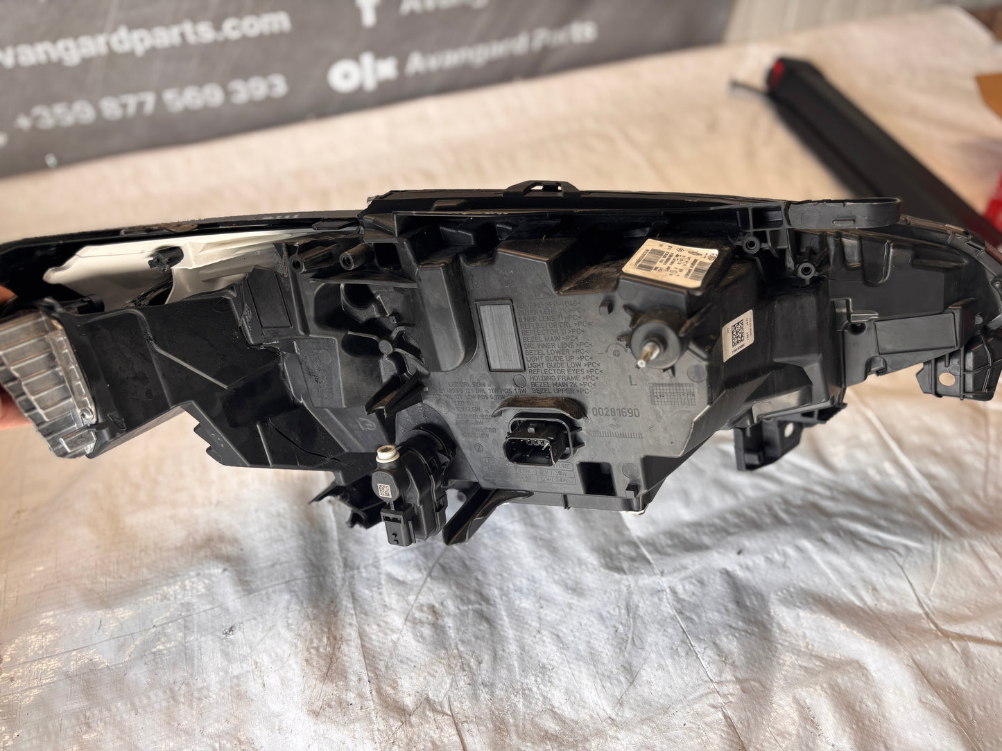 Ляв Фар Renault Clio 5 19-