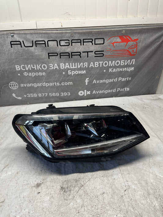 Десен фар Volkswagen Caddy 4 15-20