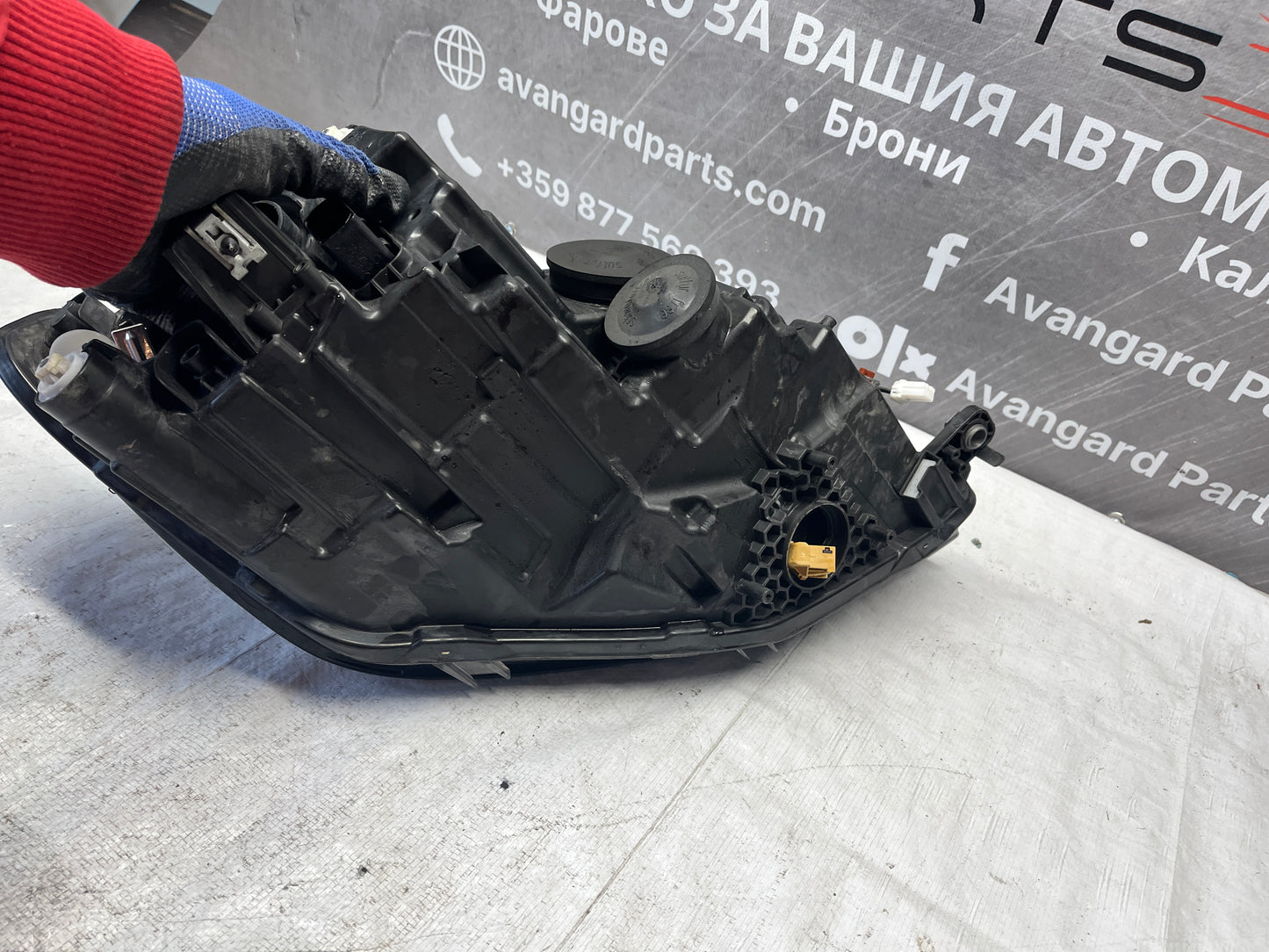 ляв фар Volkswagen Caddy 4 15-20