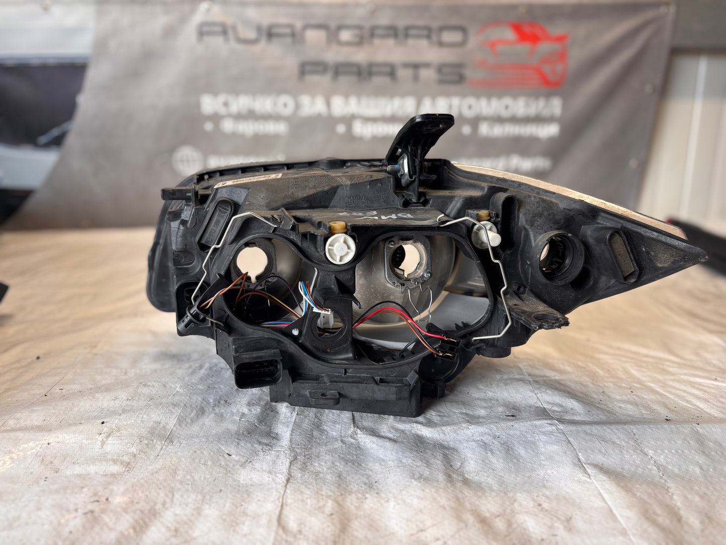 Десен фар BMW 1 Series E87