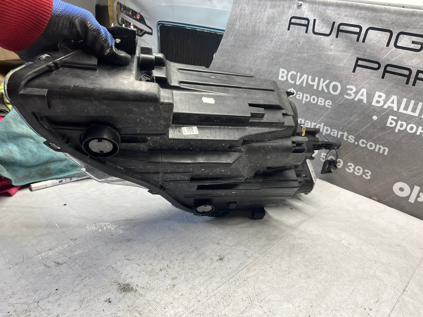 Фар Ford Kuga 2019-