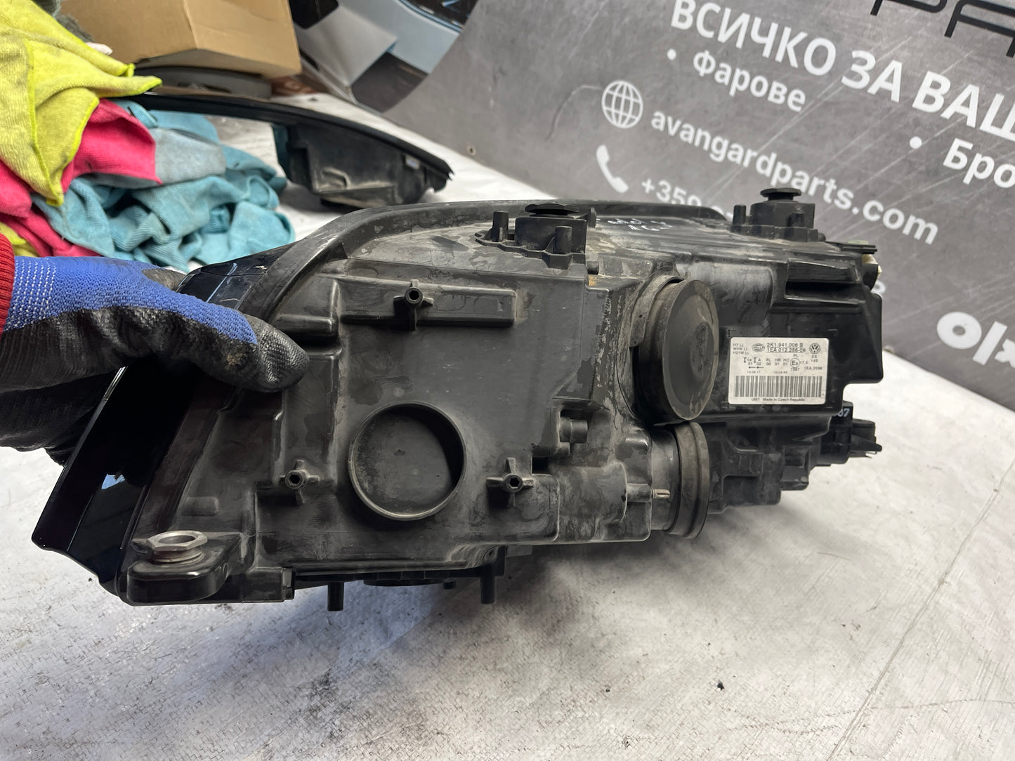 фар Volkswagen Caddy 4 15-20