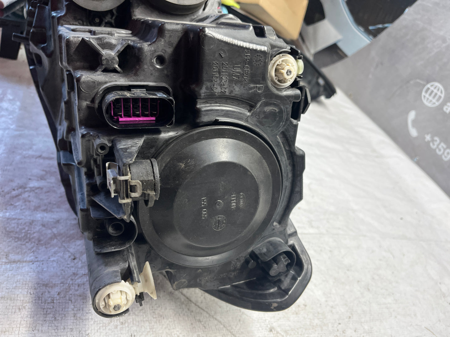 фар Volkswagen Caddy 4 15-20