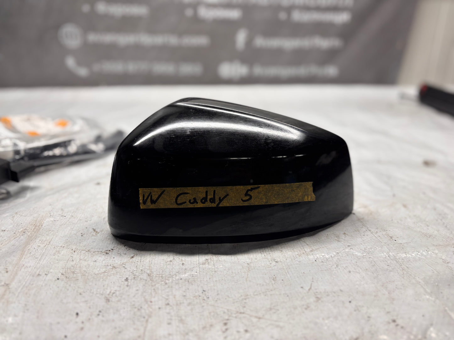 Kапак за странично ляво огледало Volkswagen Caddy 5