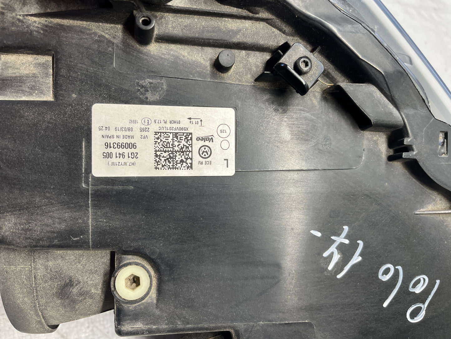 Фар Volkswagen Polo 2018