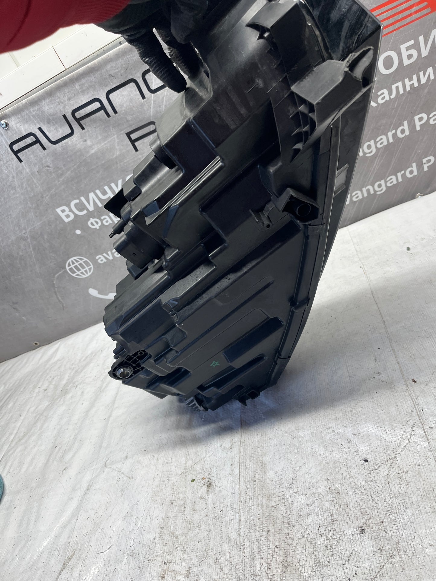 Skoda Octavia 4 ляв фар • 2017–2020