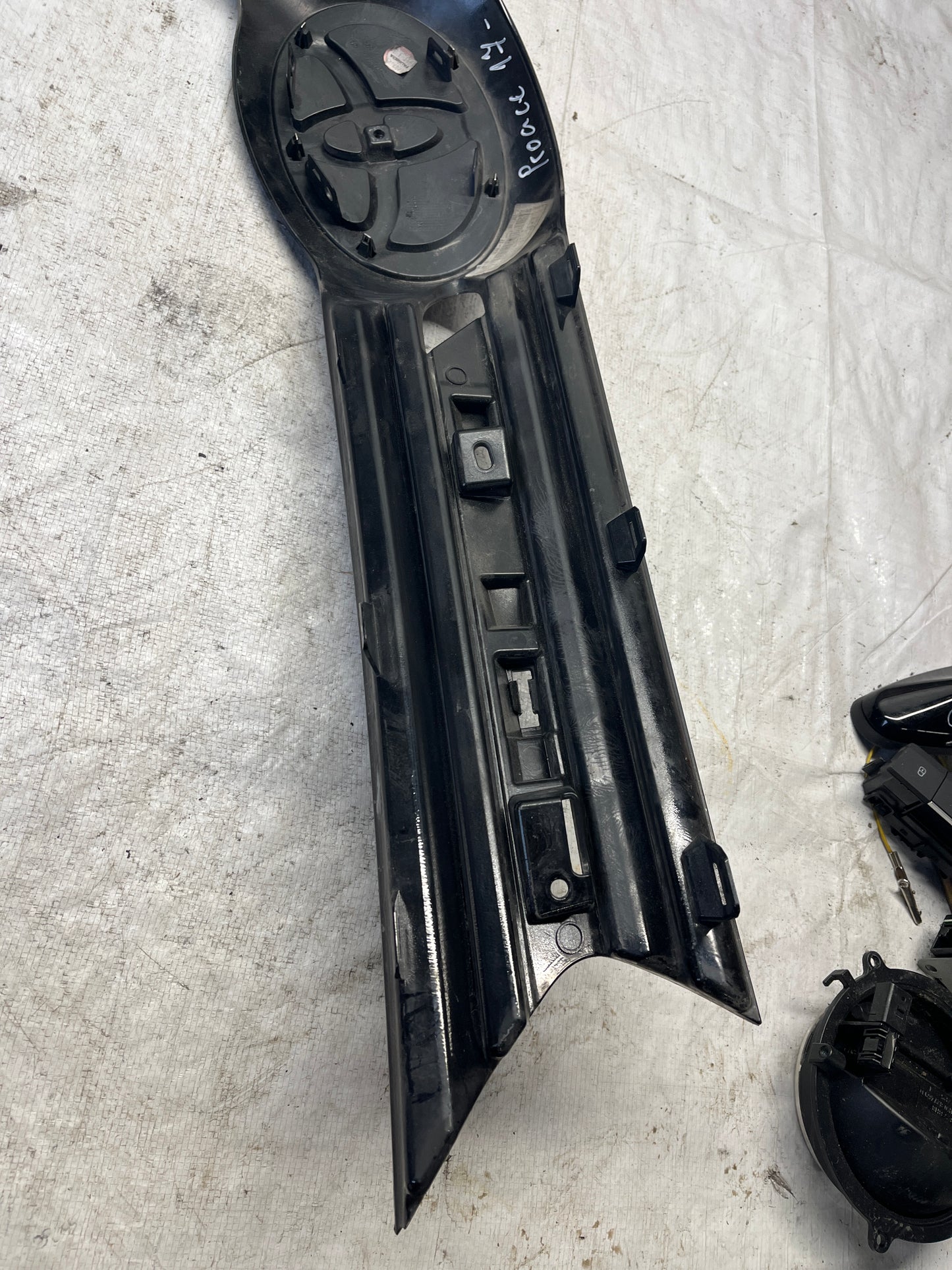 Решетка Toyota Proace 16-