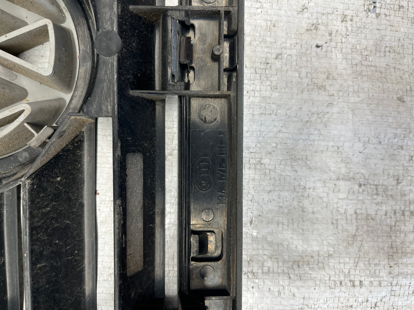 Решетка Volkswagen Golf 2