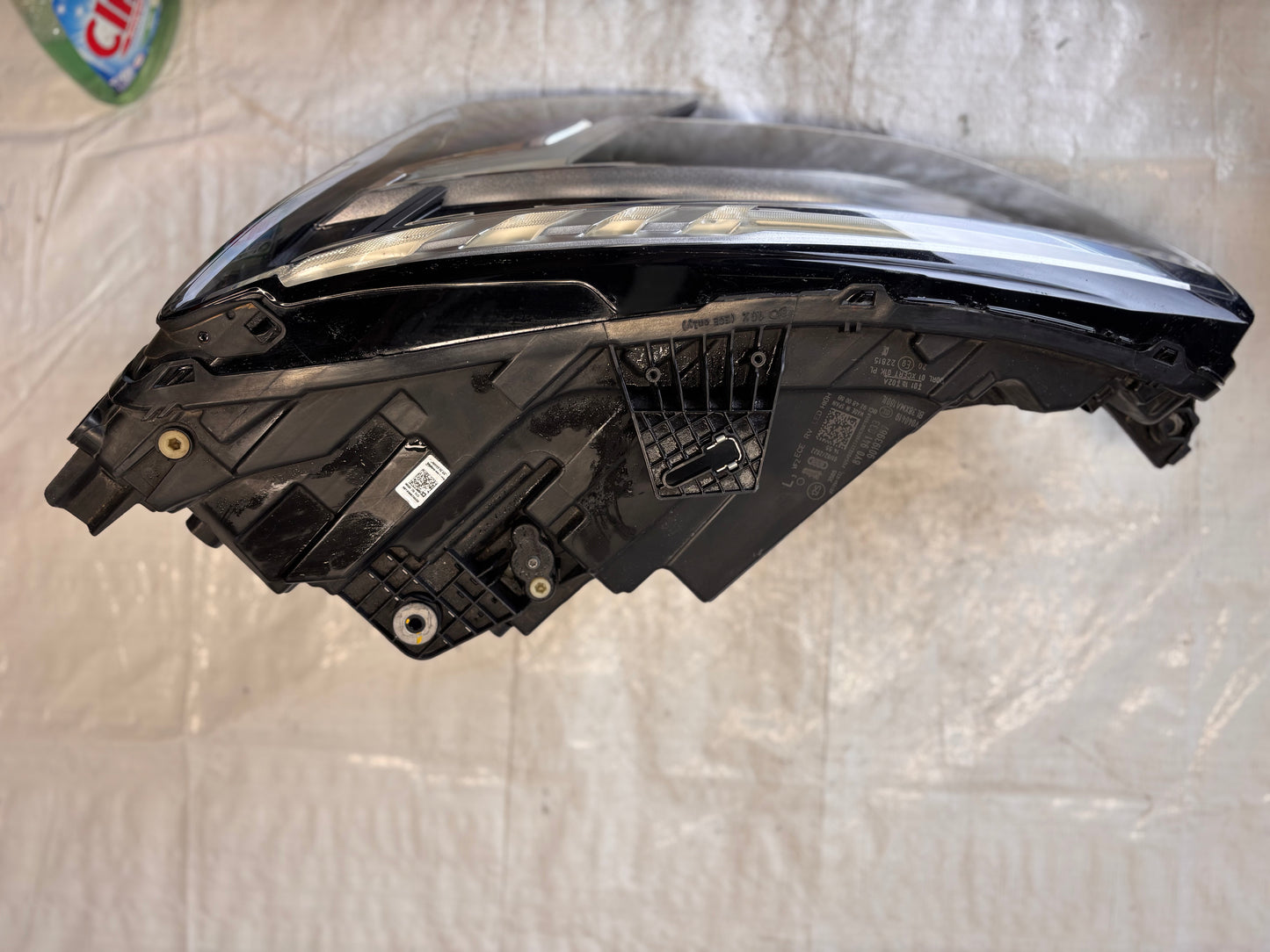 Audi A3 / S3 8Y ляв фар 2020-