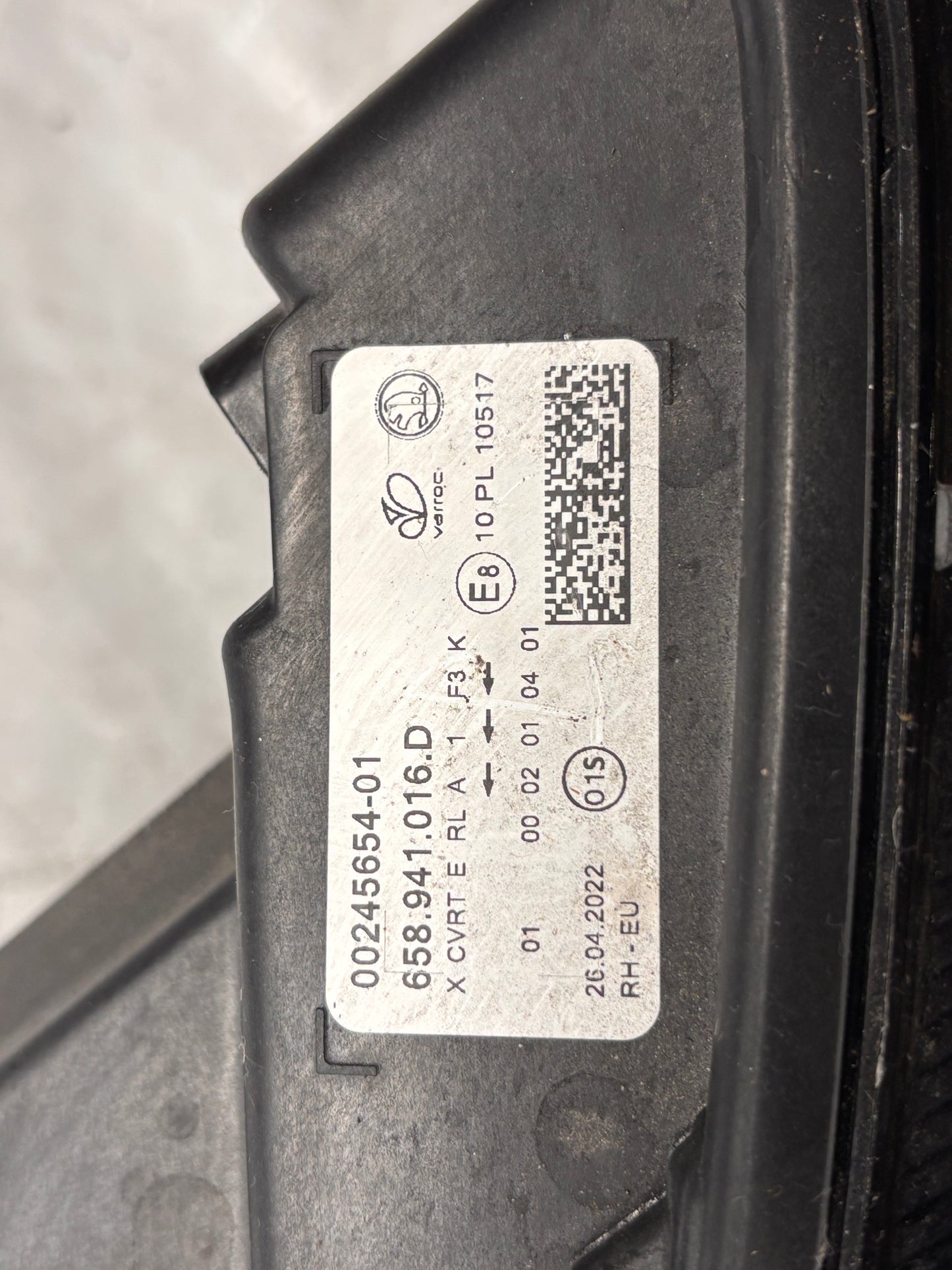 Десен фар SKODA Kamiq LED  2022-