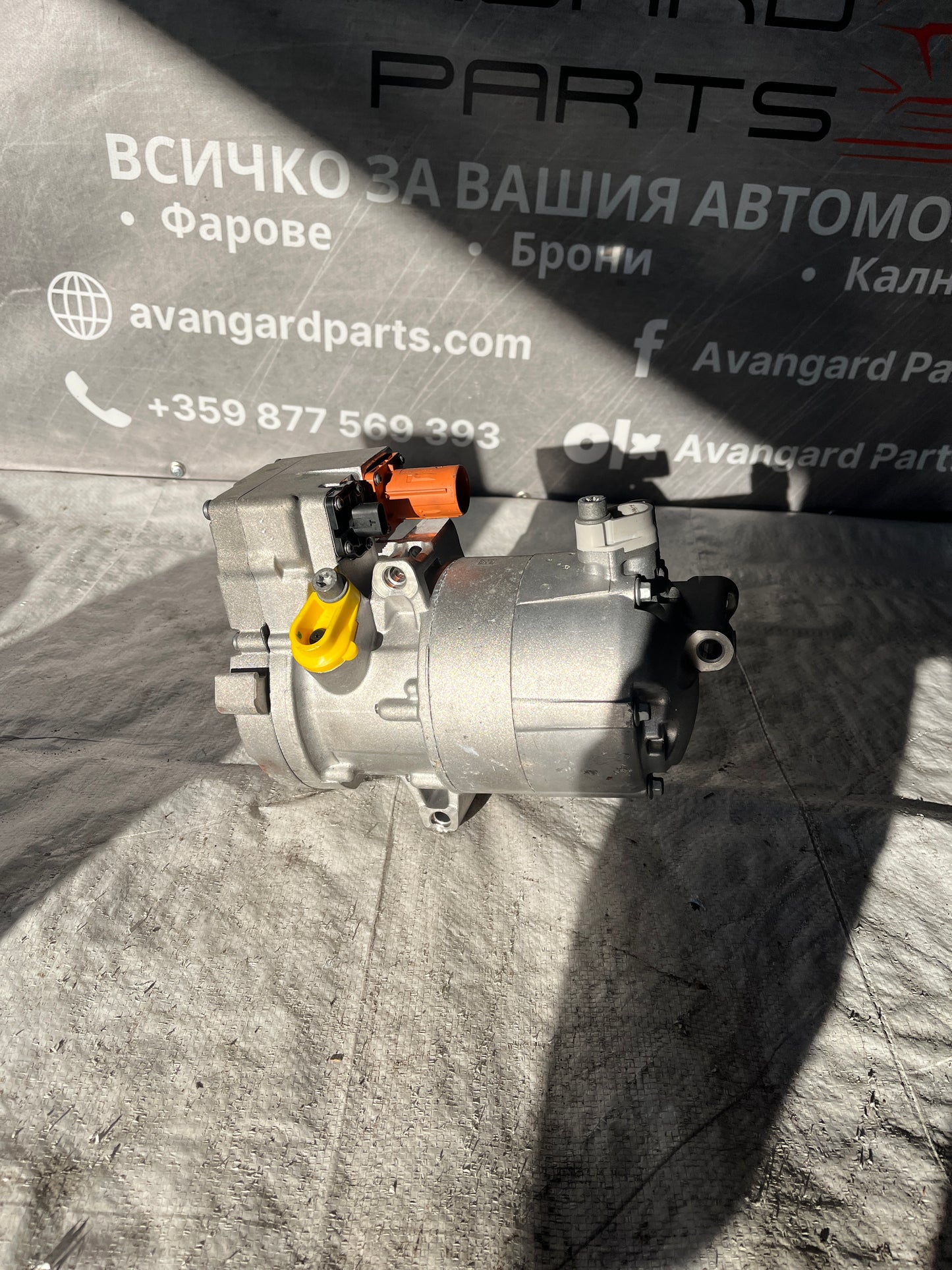 Компресор климатик BMW 5 G60 23-