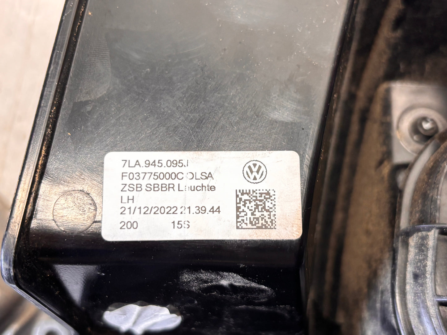 Volkswagen T6.1 стопове – ляв + десен • комплект