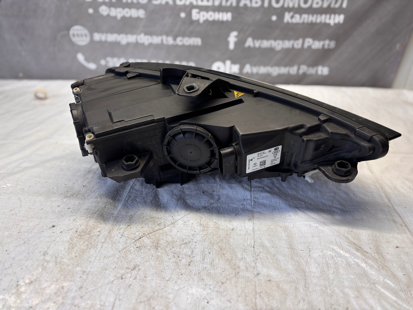 Audi A3 8V ляв фар Bi-Xenon/LED • 2013–2016