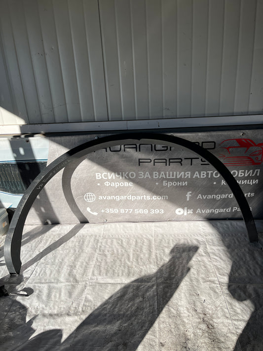 Вежда Volkswagen Touareg 2