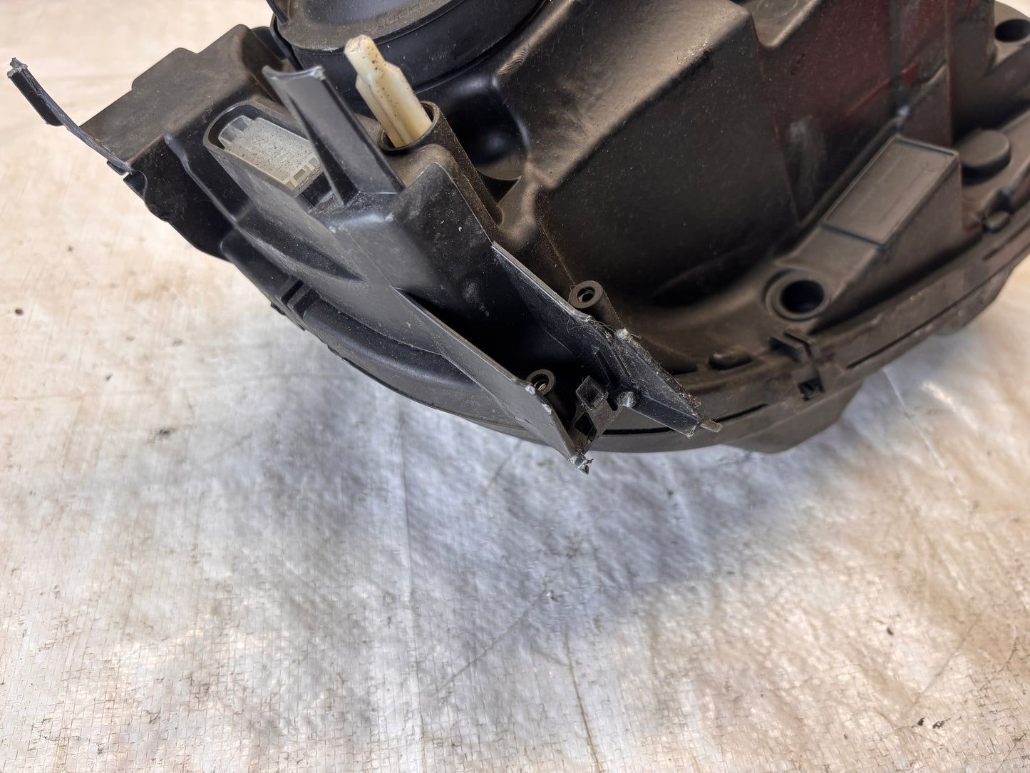 Ляв  фар Citroen C3