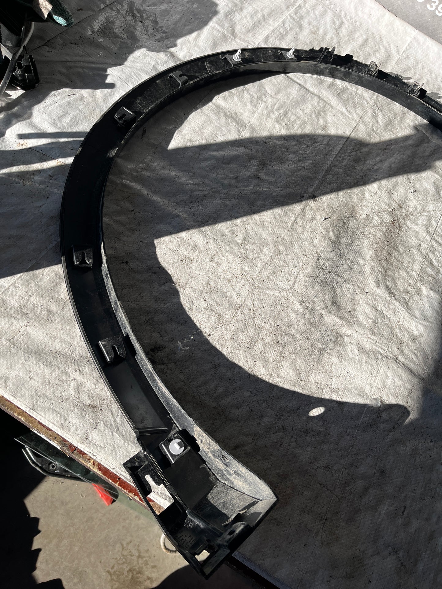 Volkswagen Tiguan R-Line вежда