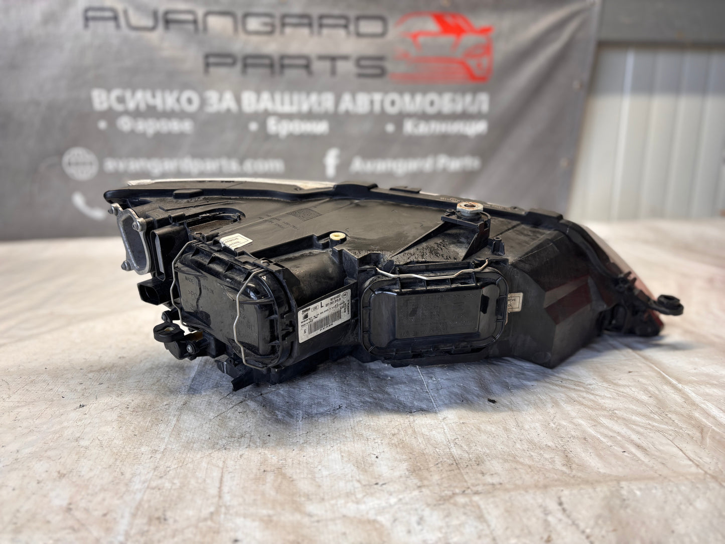 Ляв фар за Seat Leon