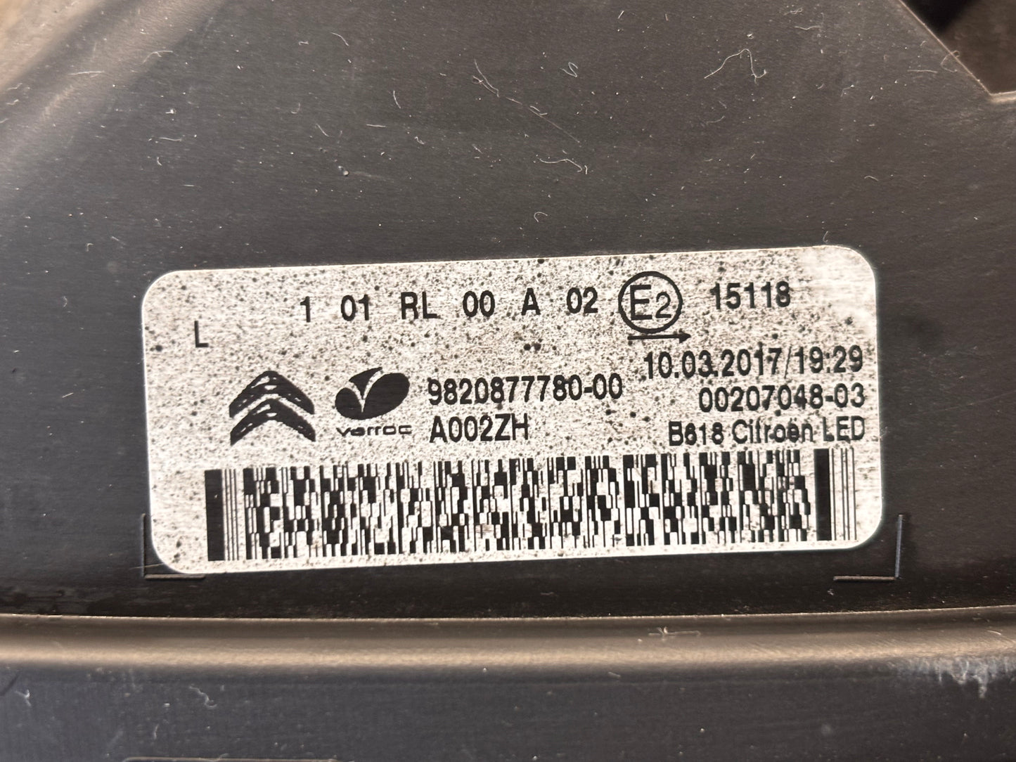 Citroën C3 (2016→) – лява дневна светлина