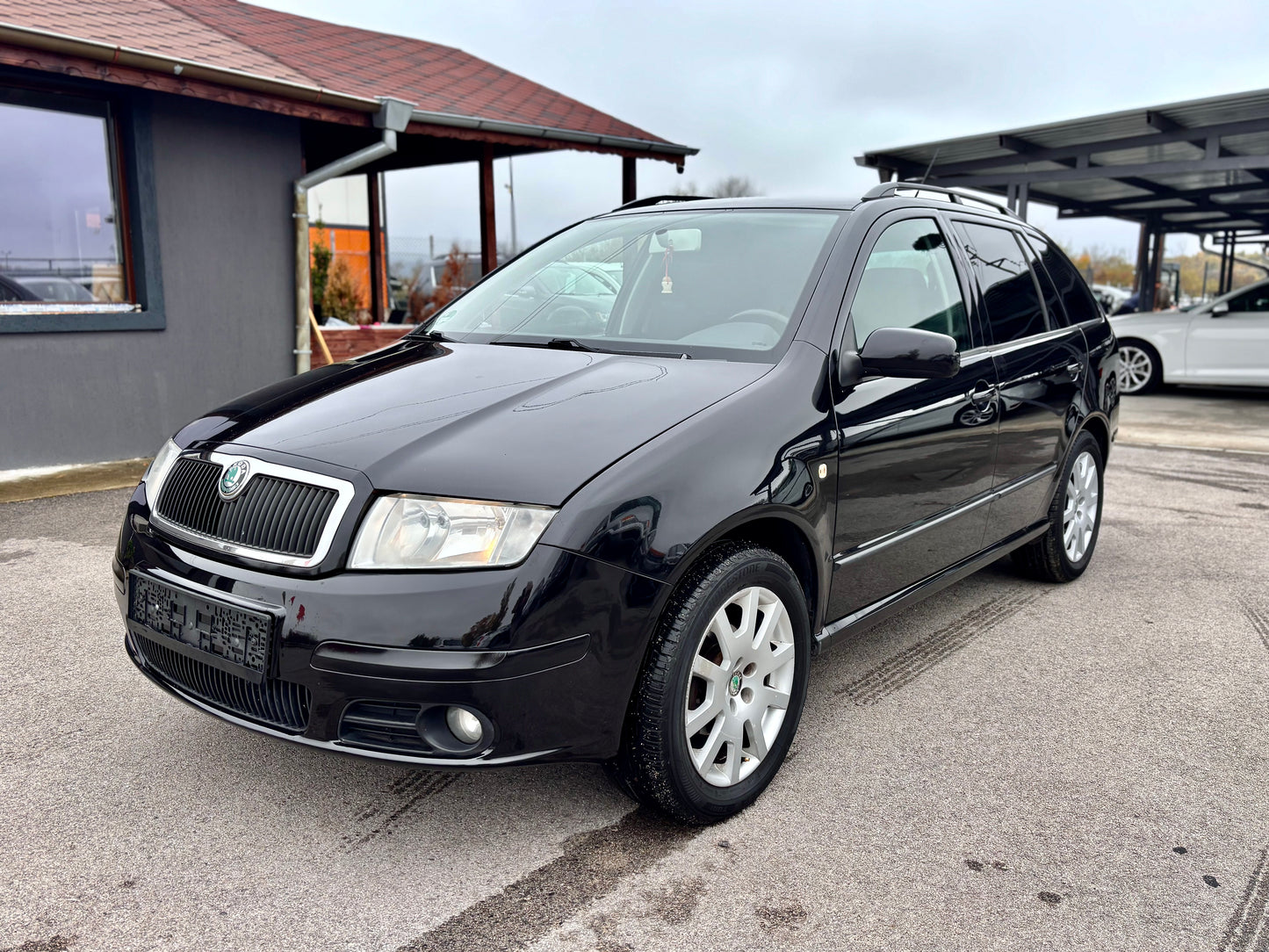 SKODA FABIA