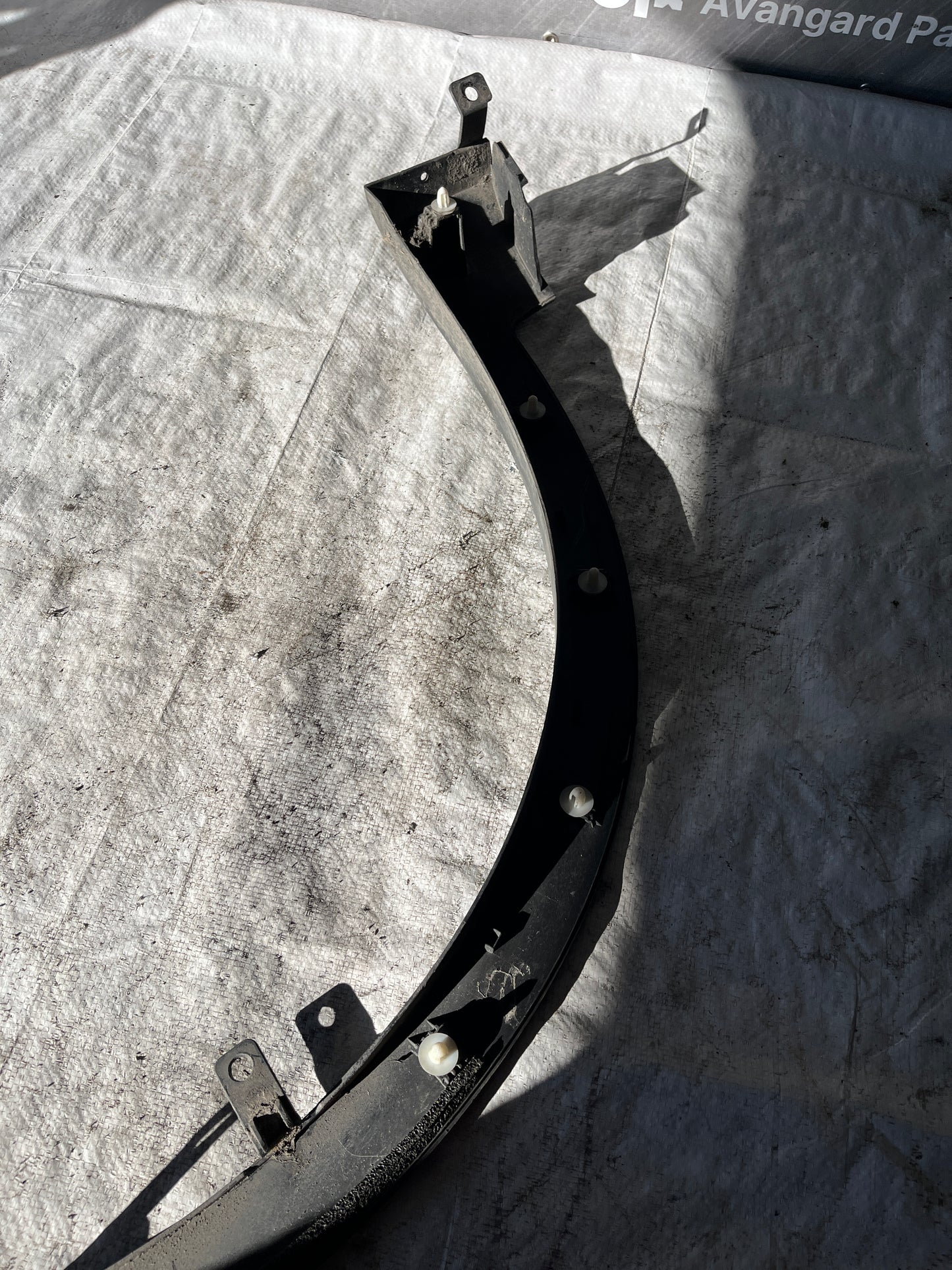 надкалник Nissan Qashqai 3 2021-.