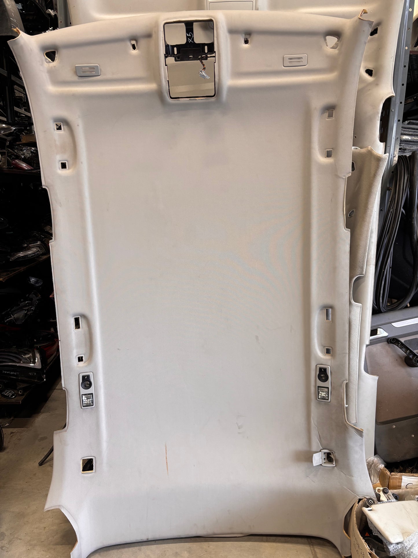 Таван с BMW X5 E70 • Светъл