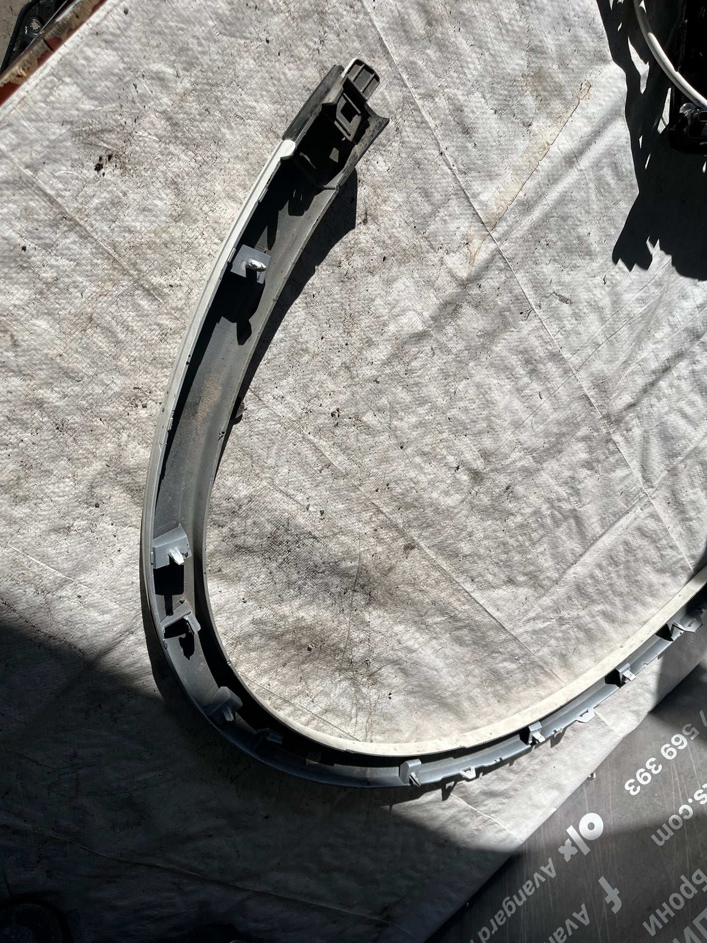 Вежда Porsche Cayenne 12-