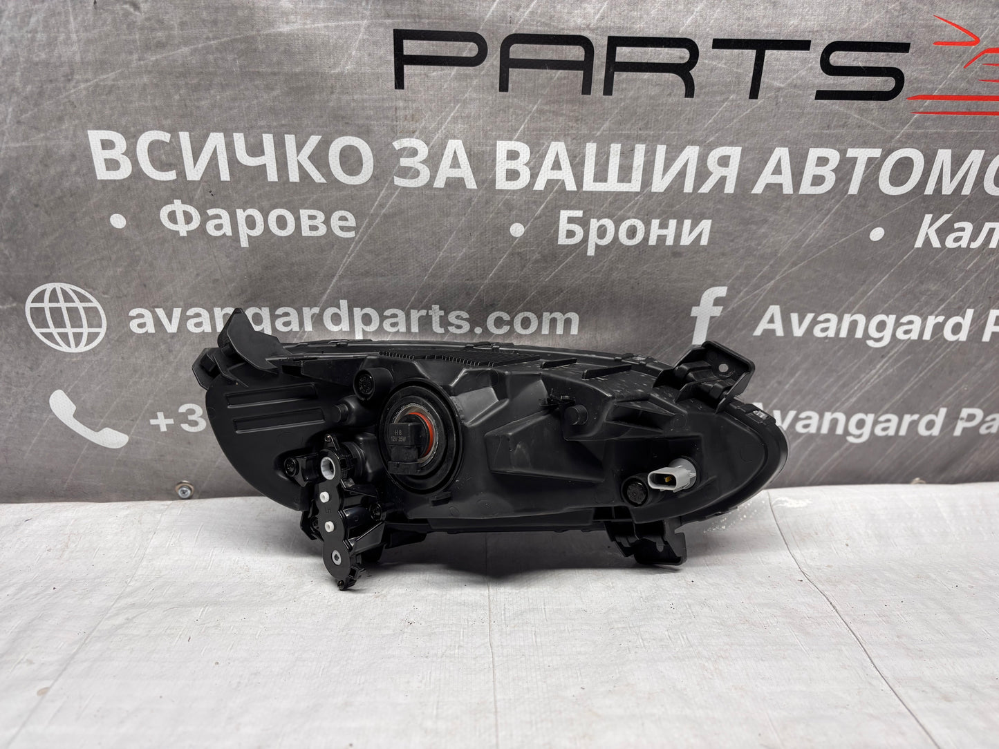 Ляв фар Hyundai Santa Fe • 2013–2015