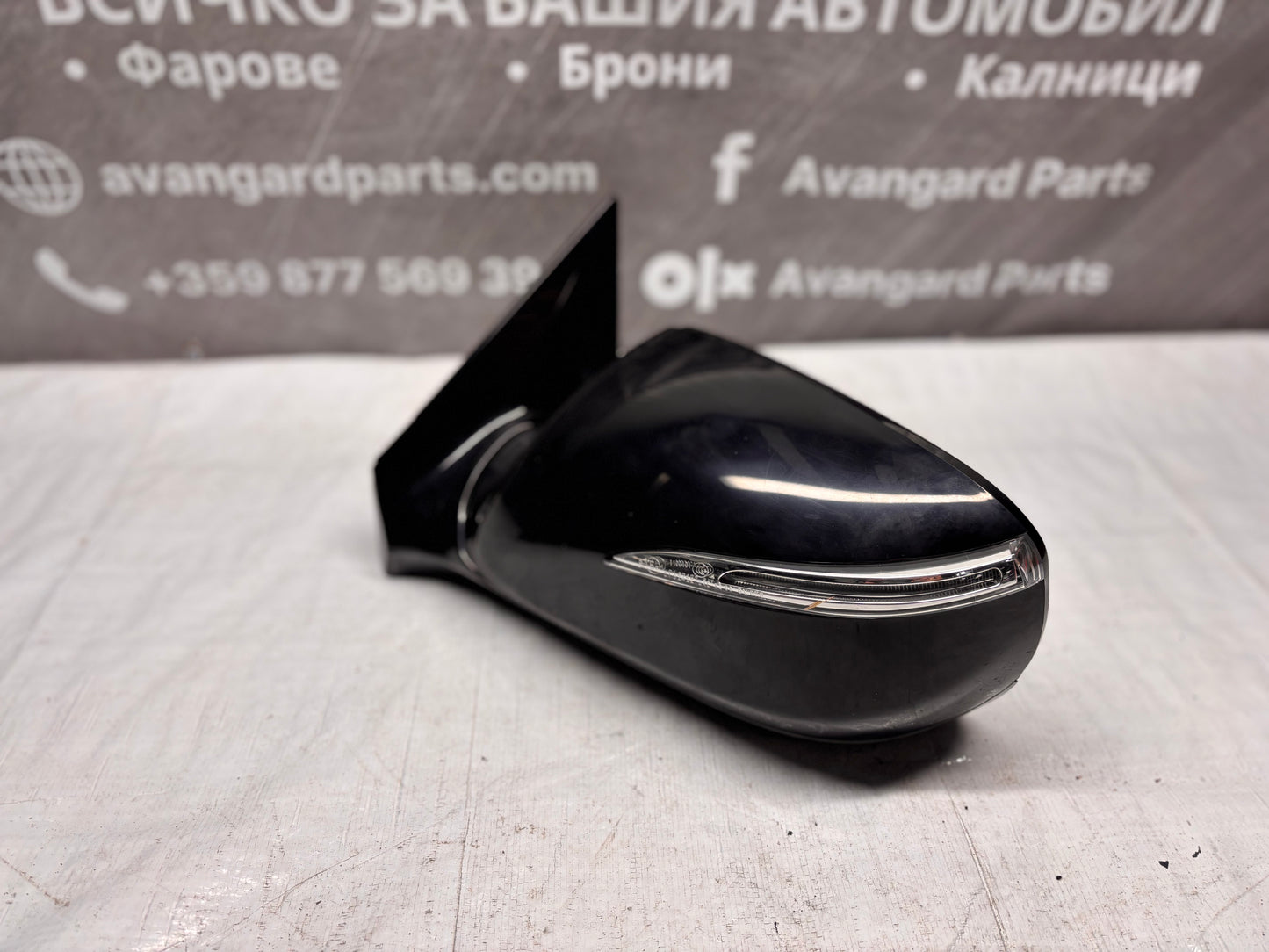 Огледало дясно Hyundai Santa Fe • 2015–2018