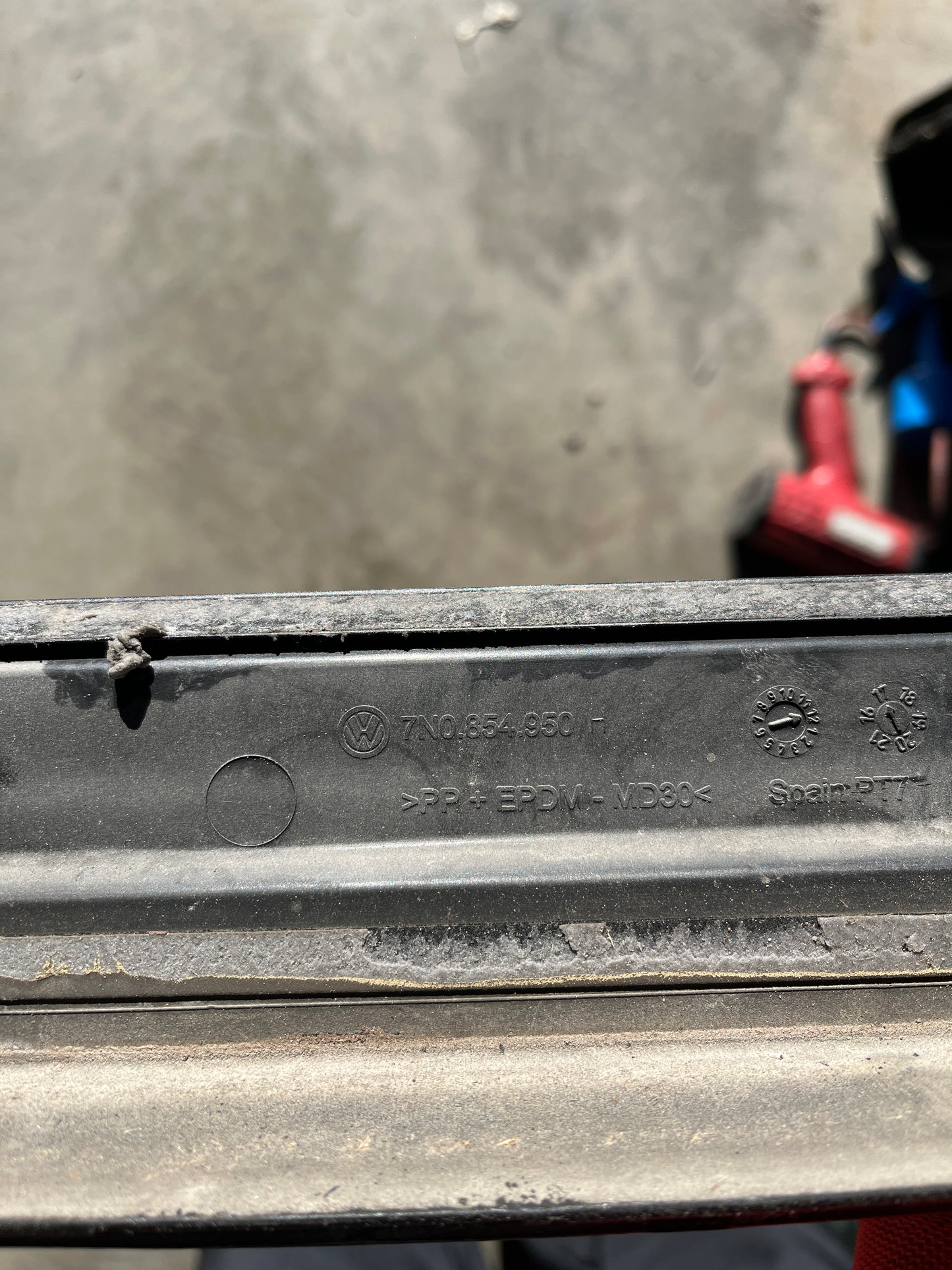 Задна лява декоративна лайстна VW Sharan/ Seat Alhambra