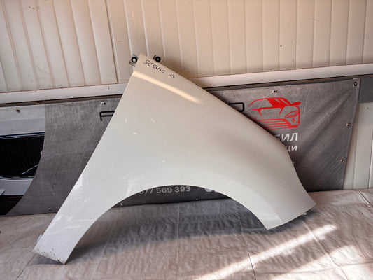 Десен калник Renault Scenic • 2009–2016