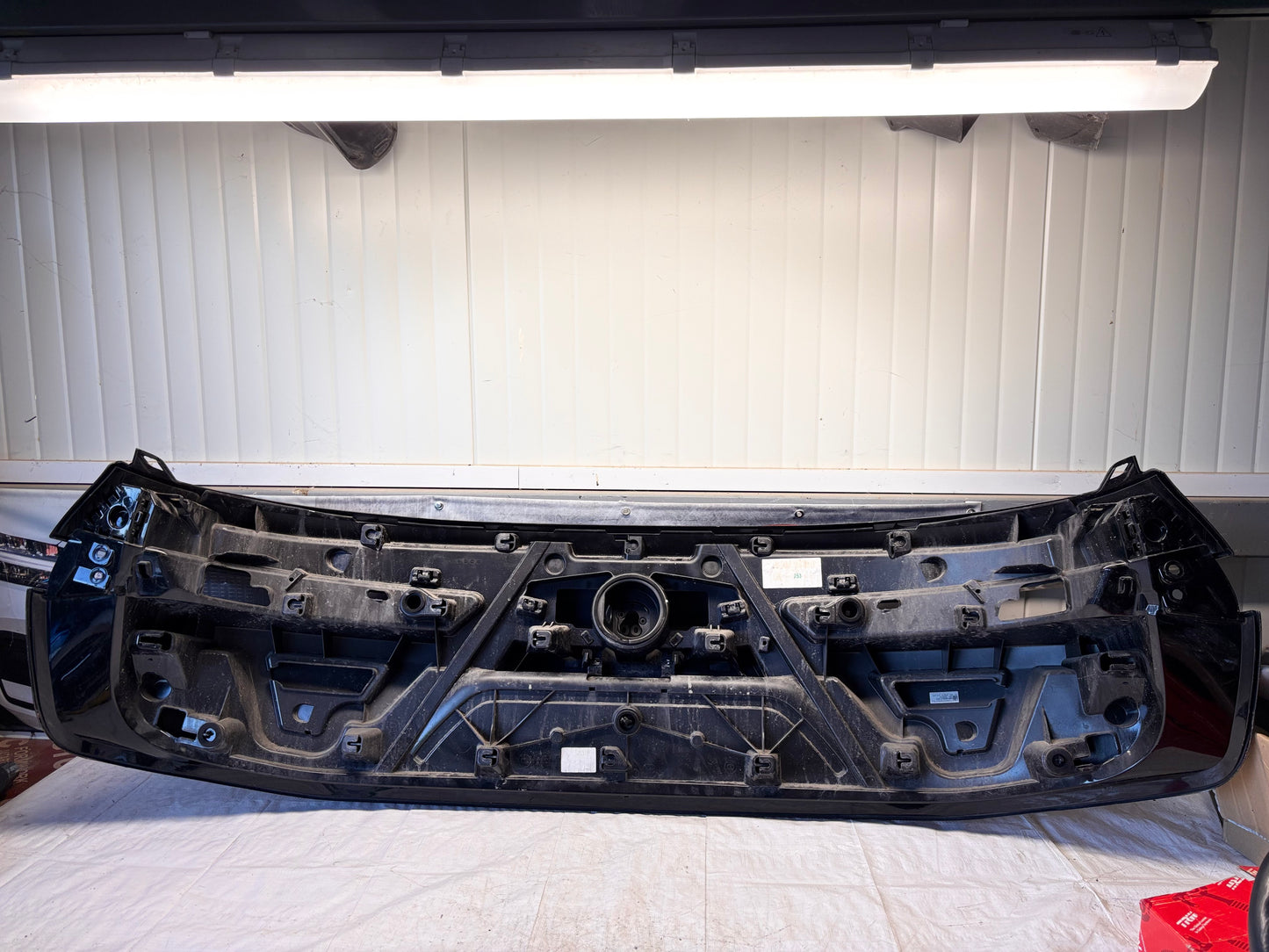 Заден капак • BMW iX (2021–