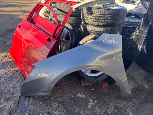 Калник преден ляв • Citroen C5 Berline 2008-2017