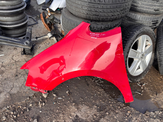 Преден ляв калник • Seat Alhambra 2014-