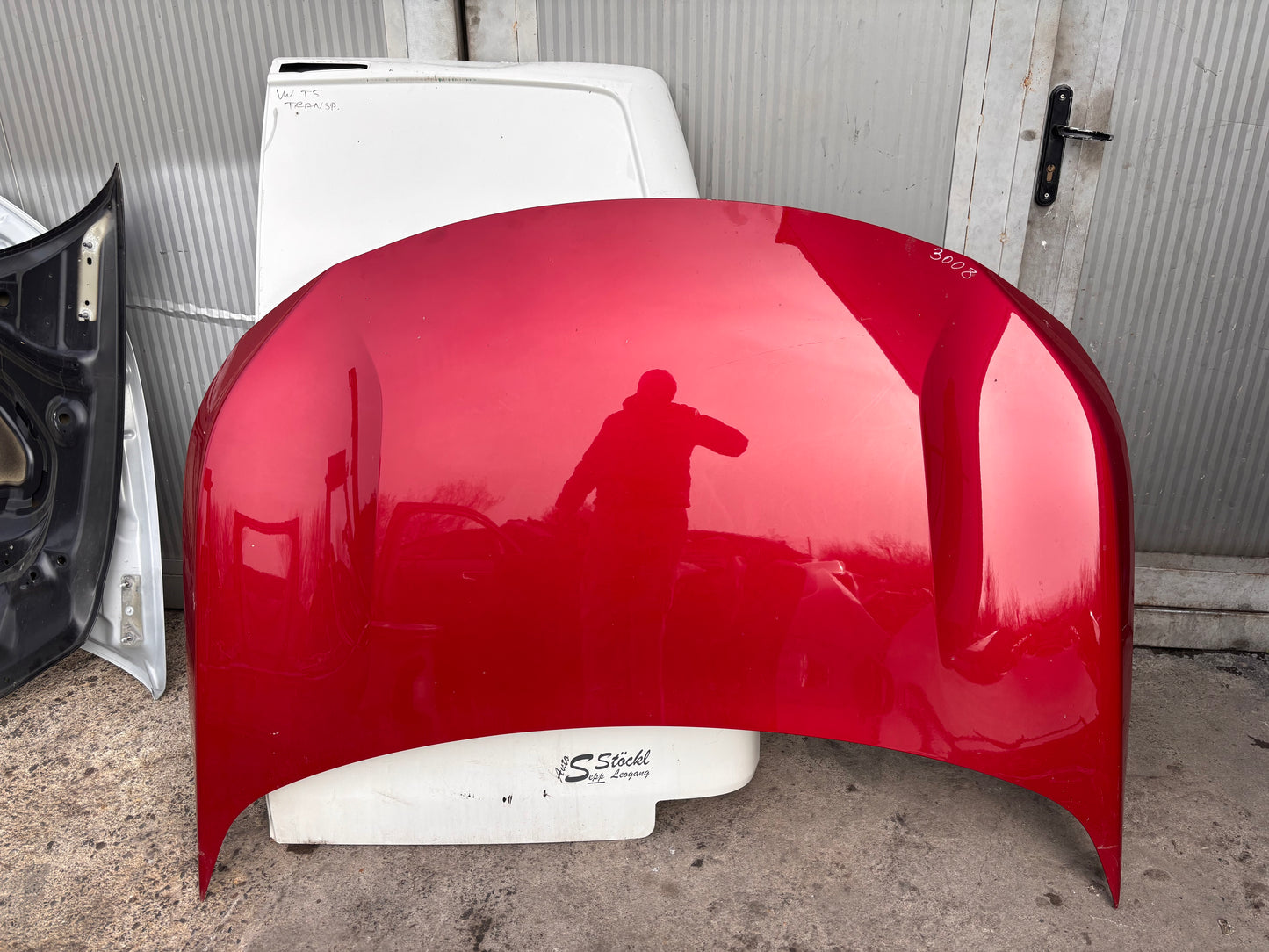 Преден капак • Peugeot 3008 • 2016–2020