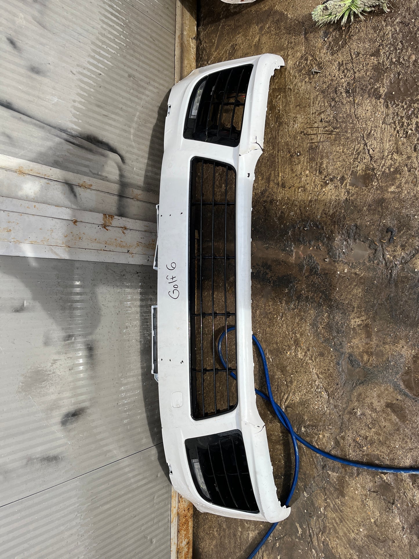 Броня Volkswagen Golf 6 R