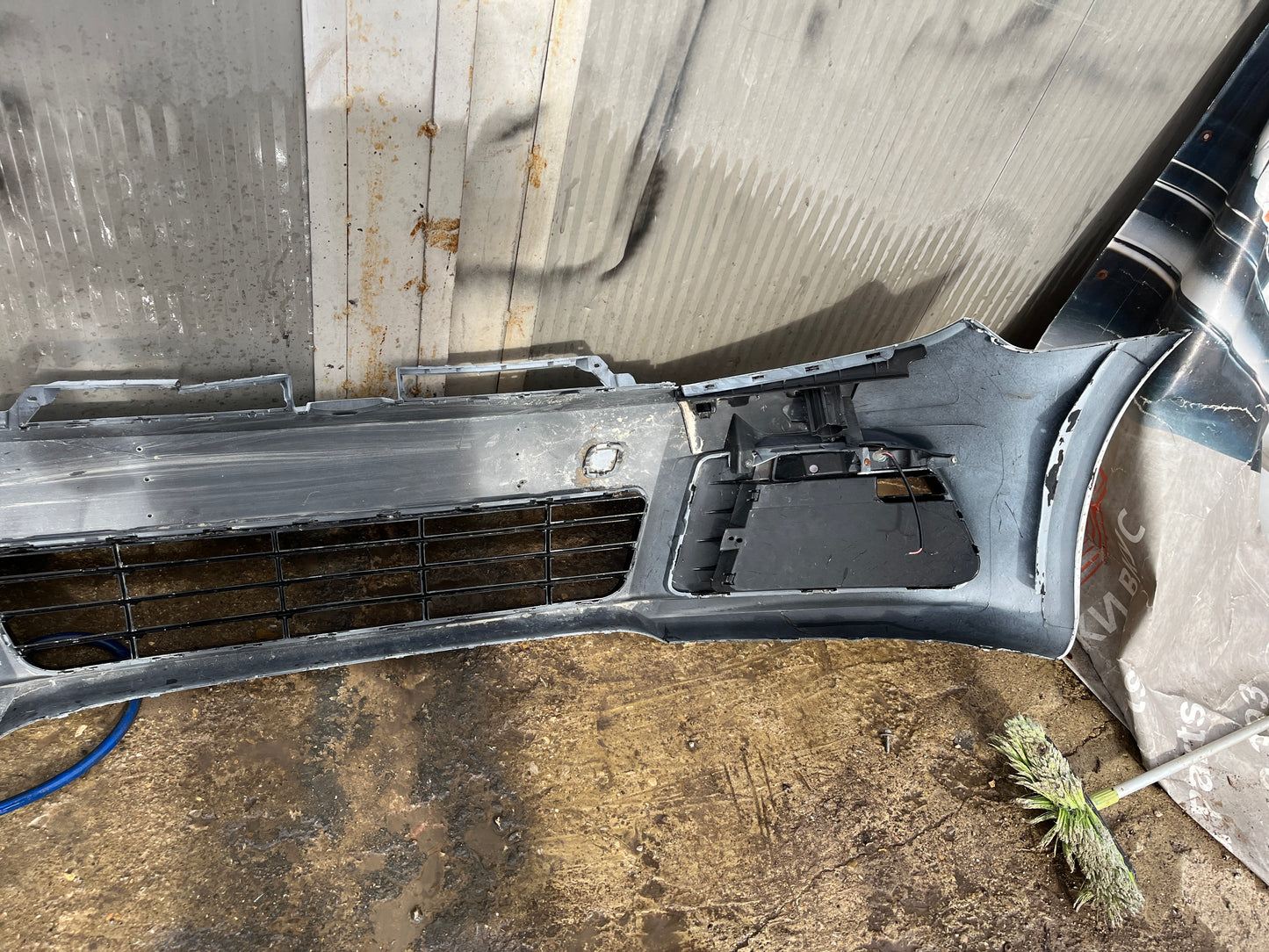 Броня Volkswagen Golf 6 R