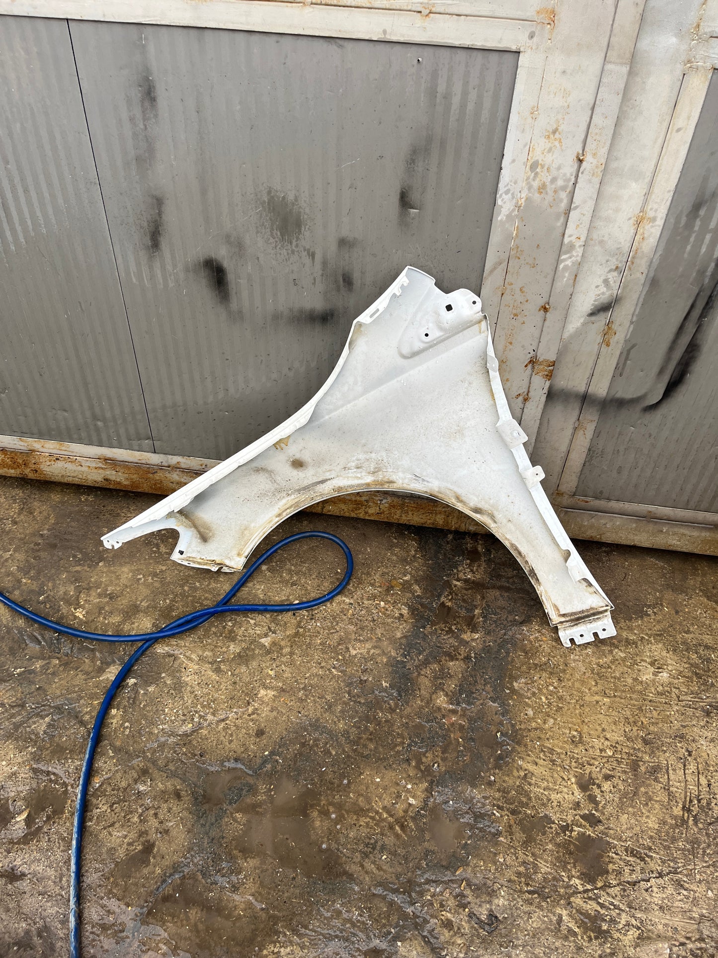 Калник Mercedes B-class w247