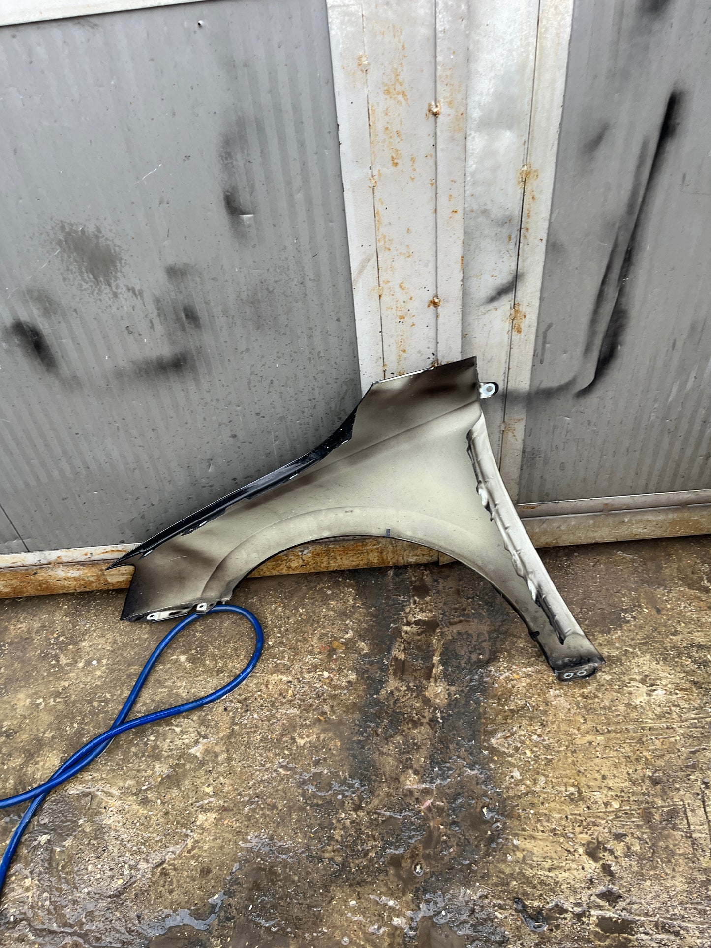 калник Skoda Fabia 4 2021-