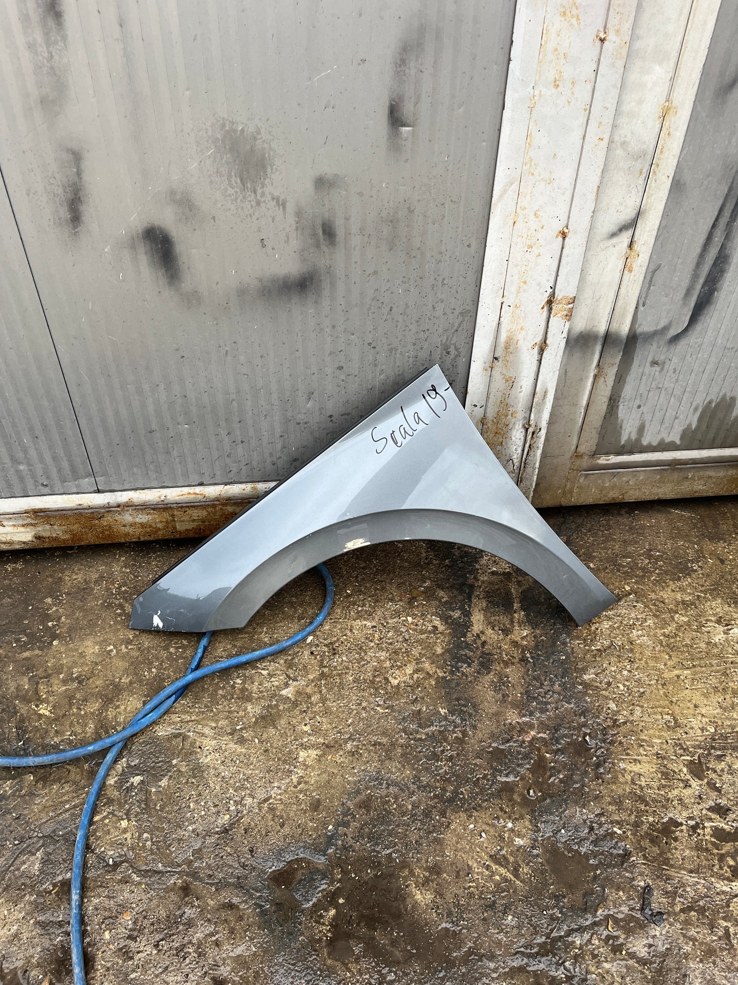 калник Skoda Scala 2019-