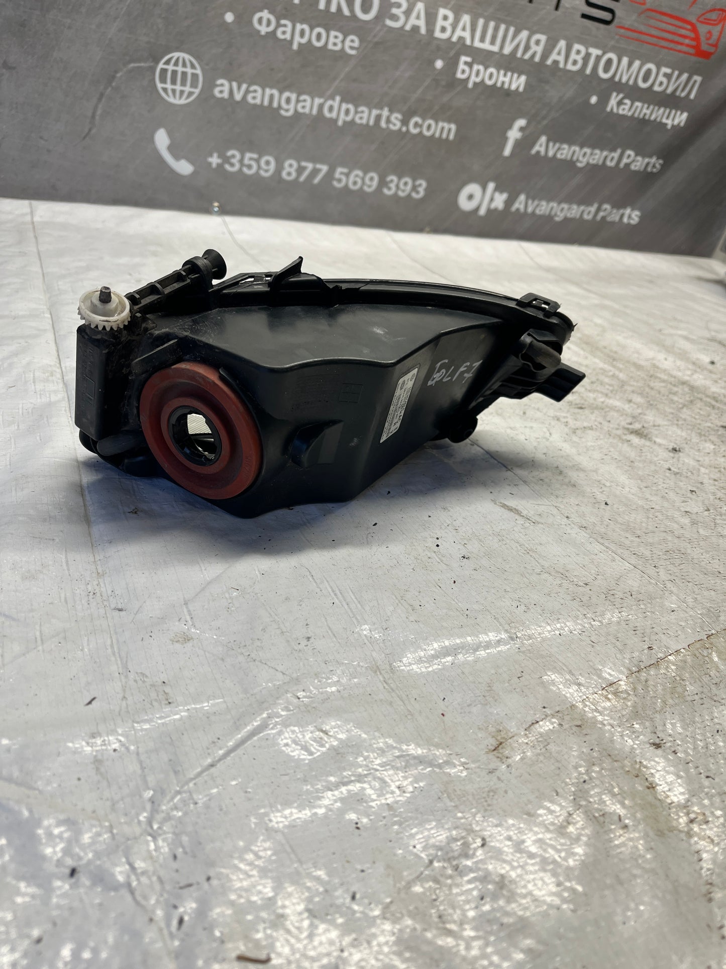 Ляв халоген Volkswagen Golf 7