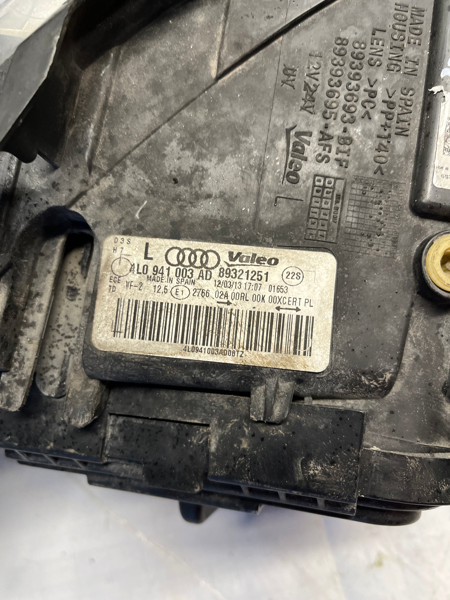 Фар Audi Q7 4l0 12-