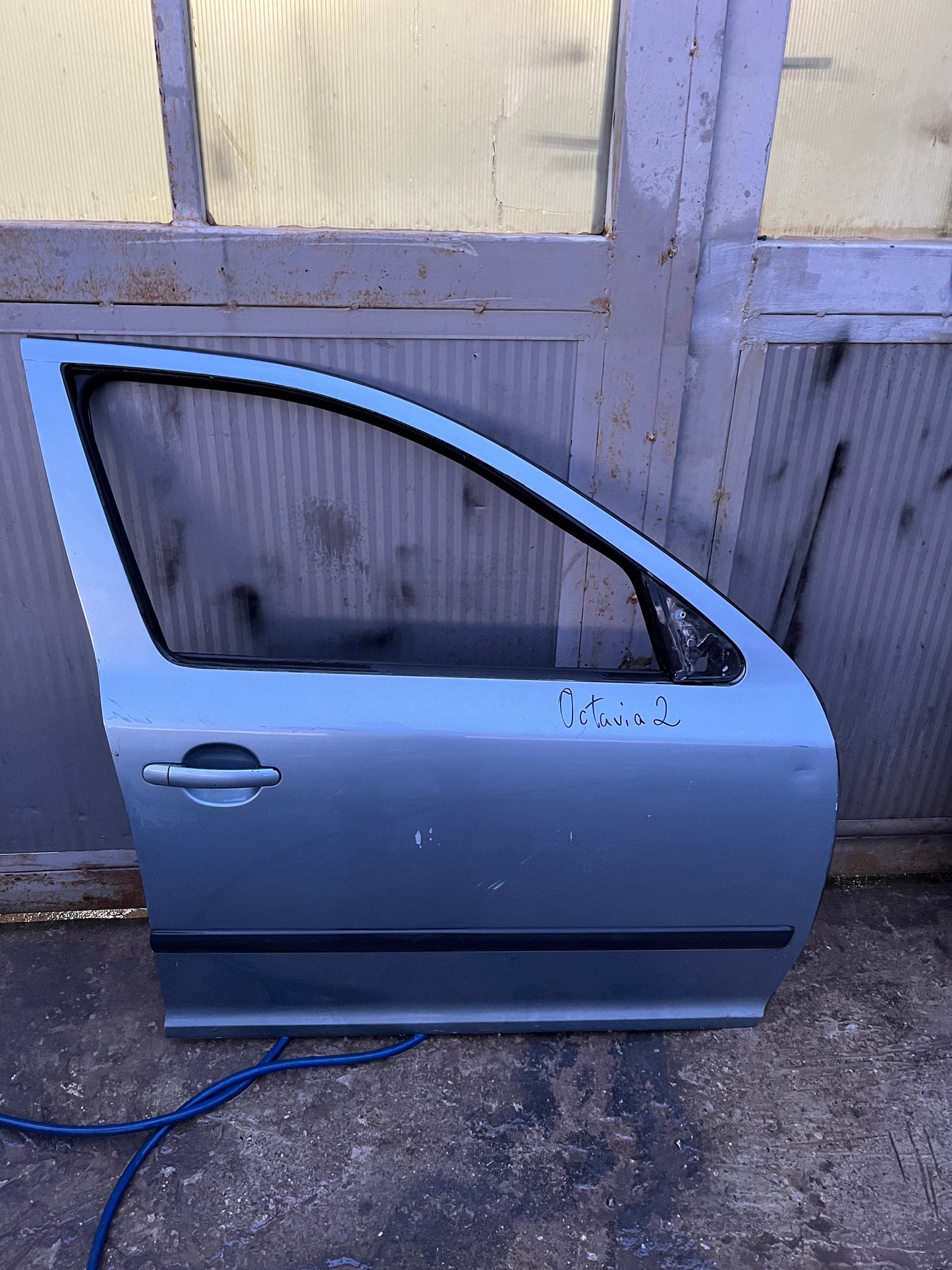 дясна врата Skoda Octavia 2