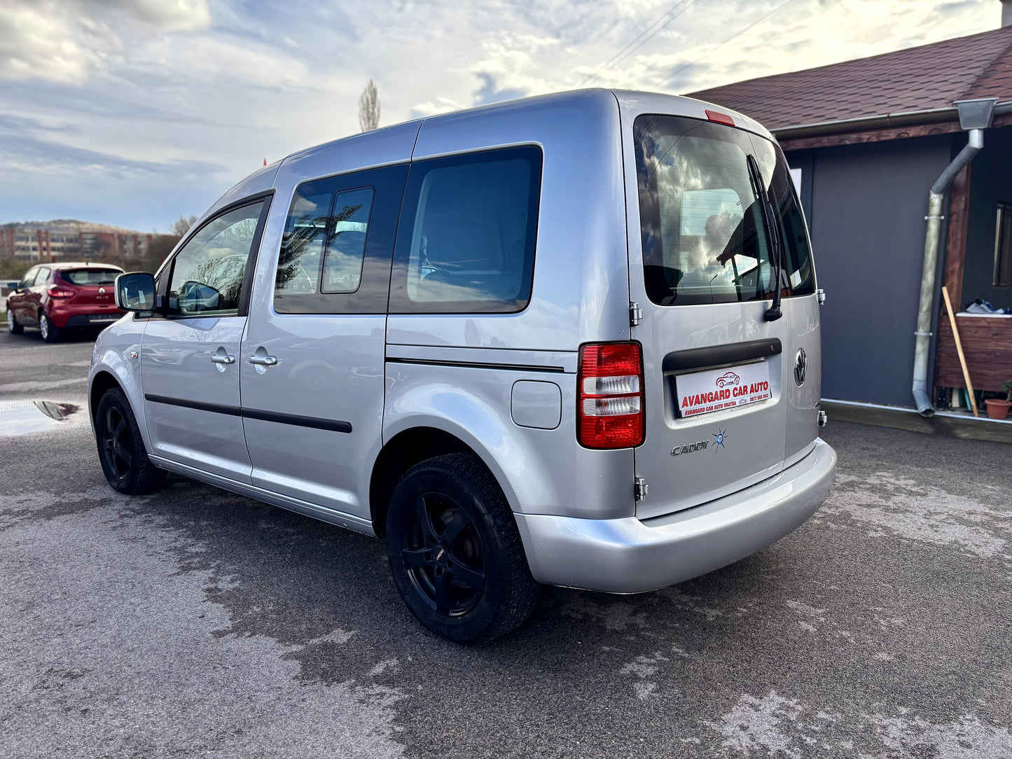 VOLKSWAGEN CADDY